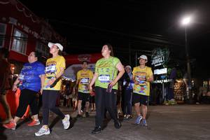 BIB: 4827, 4835
                            <button type="button" onclick="openModal(26262609)" class="btn btn-primary btn-sm float-right btn-popup" data-toggle="modal" data-target=".modal-high-quality">
                        <i class="fas fa-shopping-cart"></i> Add to Cart
                    </button>
                                            <button type="button" onclick="isThisMe(26262609, true)" class="btn btn-success btn-sm float-right btn-popup btn-isme hidden" data-toggle="tooltip" data-placement="bottom" title="นี่คือรูปของคุณใช่ไหม คลิกที่นี่เพื่อเอาเข้าอัลบั้ม">
                        <i class="fas fa-plus"></i> Add to album
                    </button>
                    <button type="button" onclick="isThisMe(26262609, false)" class="btn btn-warning btn-sm float-right btn-popup btn-isnotme hidden">
                        <i class="fas fa-ban"></i> Remove from album
                    </button>